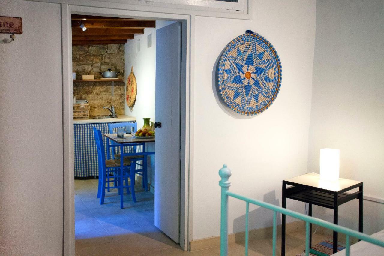 Gasthaus Cecilias Courtyard Malya Exterior foto